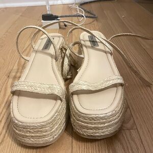 Steve Madden Tan Espadrille Flats